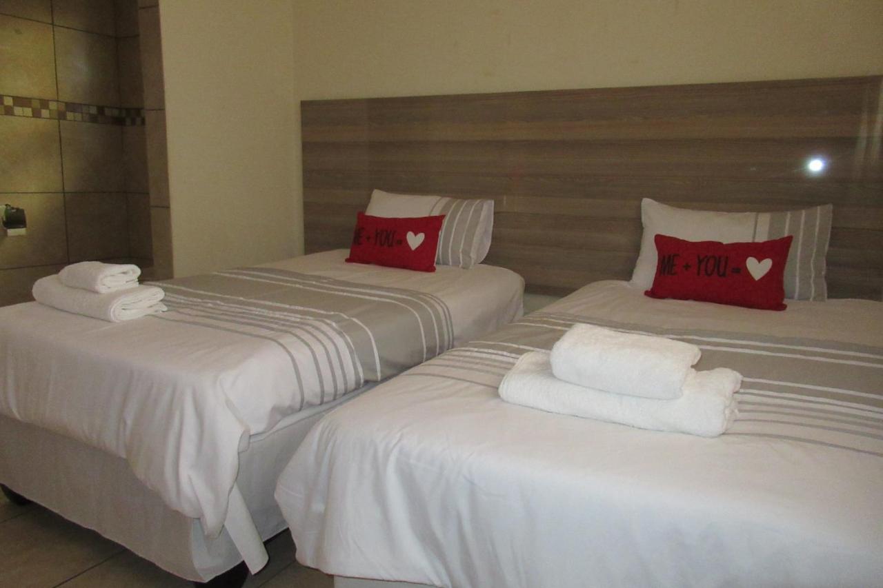 Pab-Love Guest House Kuruman Eksteriør billede