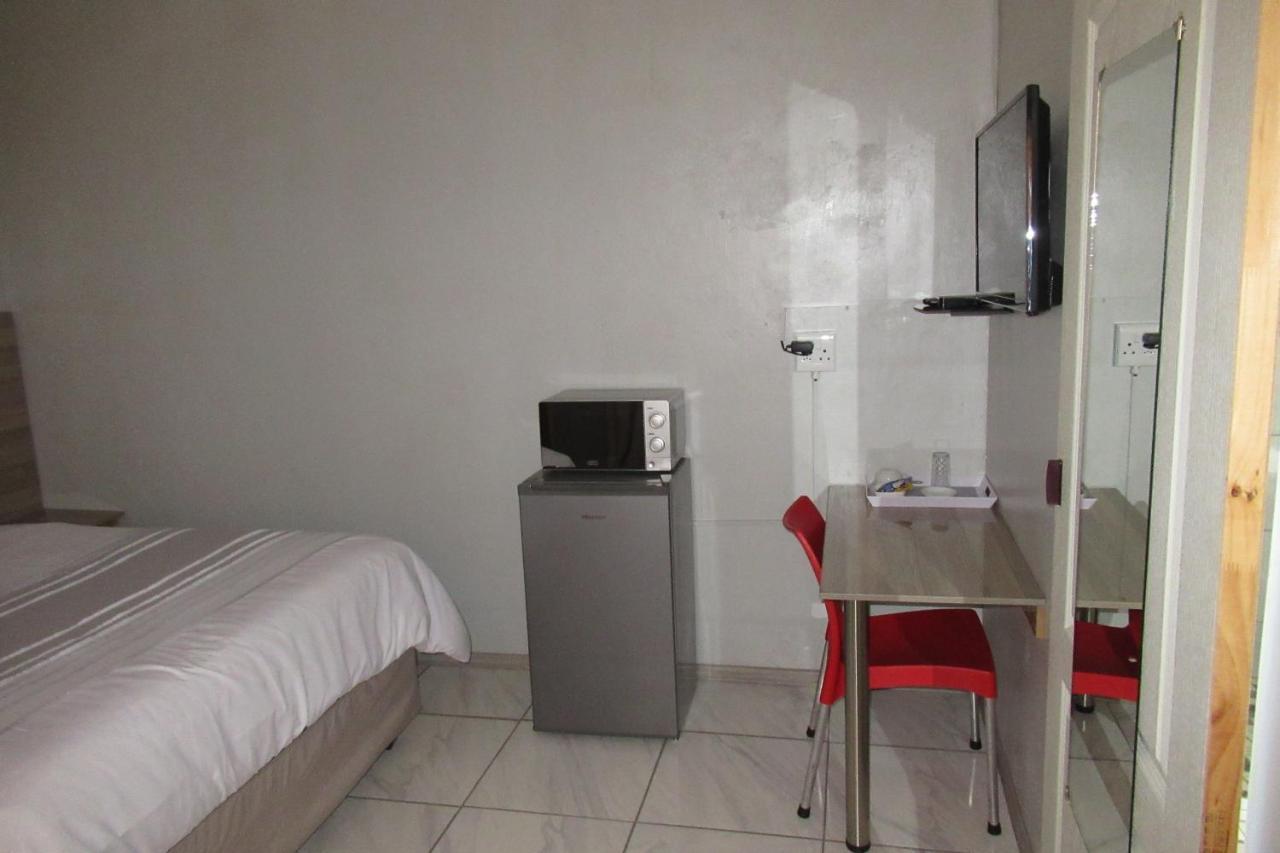 Pab-Love Guest House Kuruman Eksteriør billede