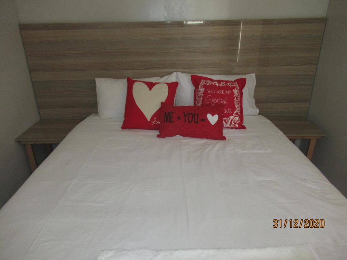 Pab-Love Guest House Kuruman Eksteriør billede