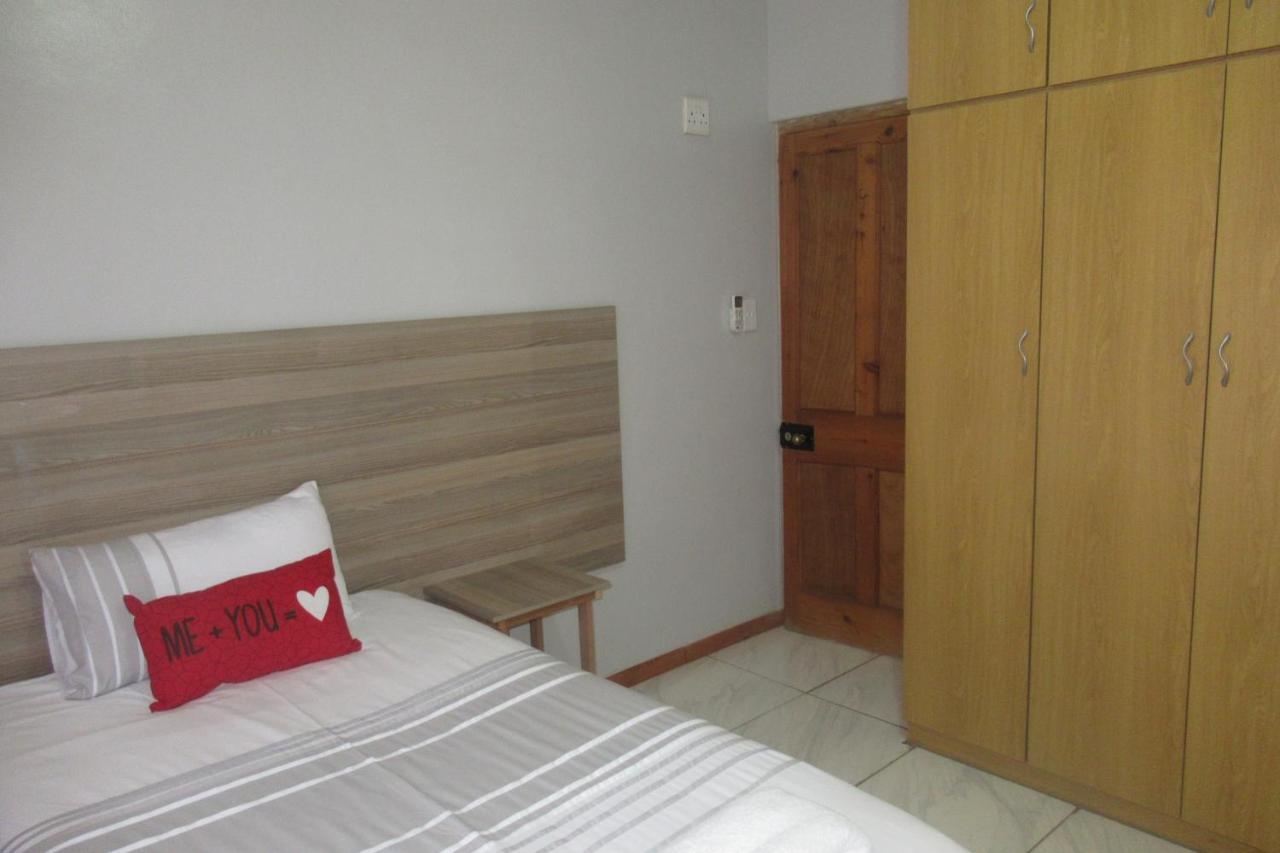 Pab-Love Guest House Kuruman Eksteriør billede