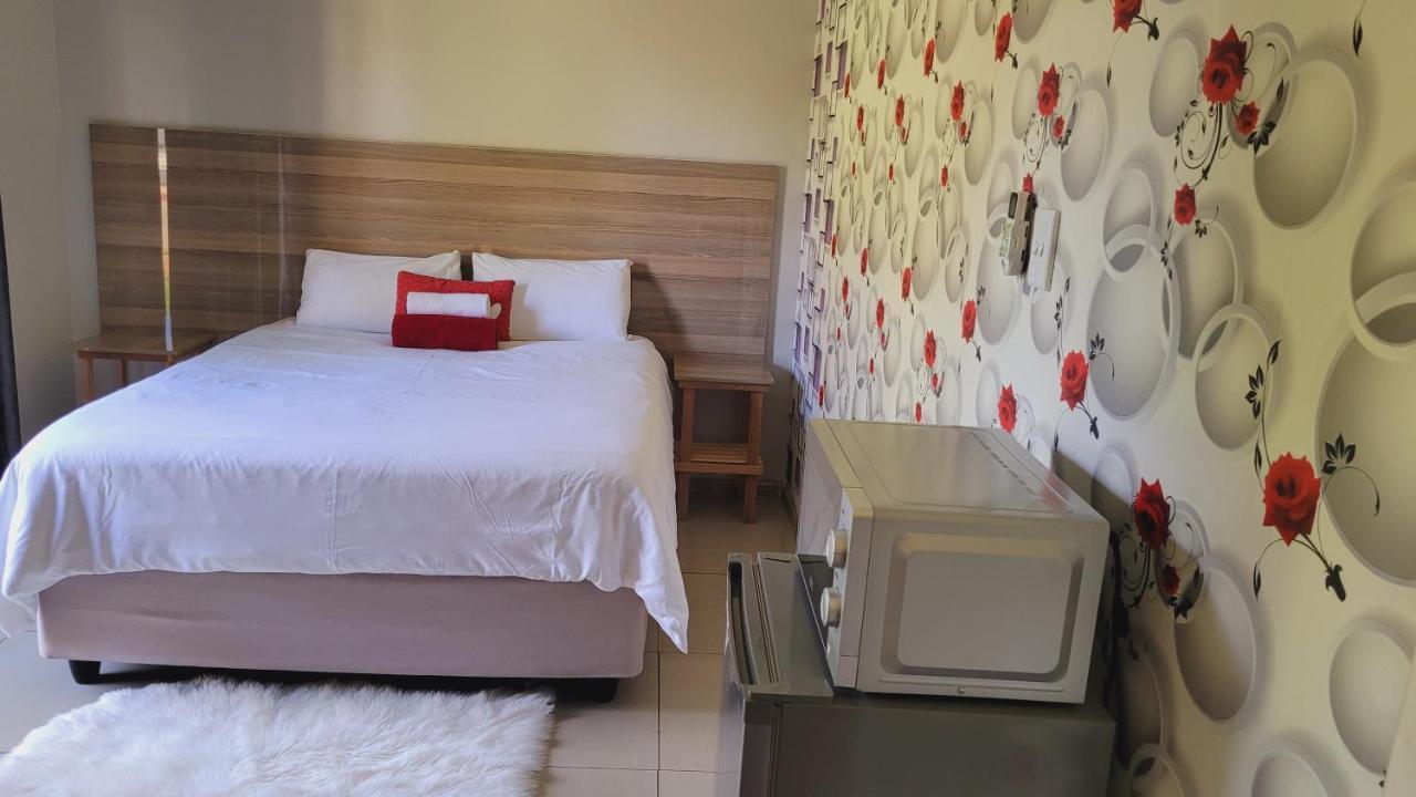 Pab-Love Guest House Kuruman Eksteriør billede